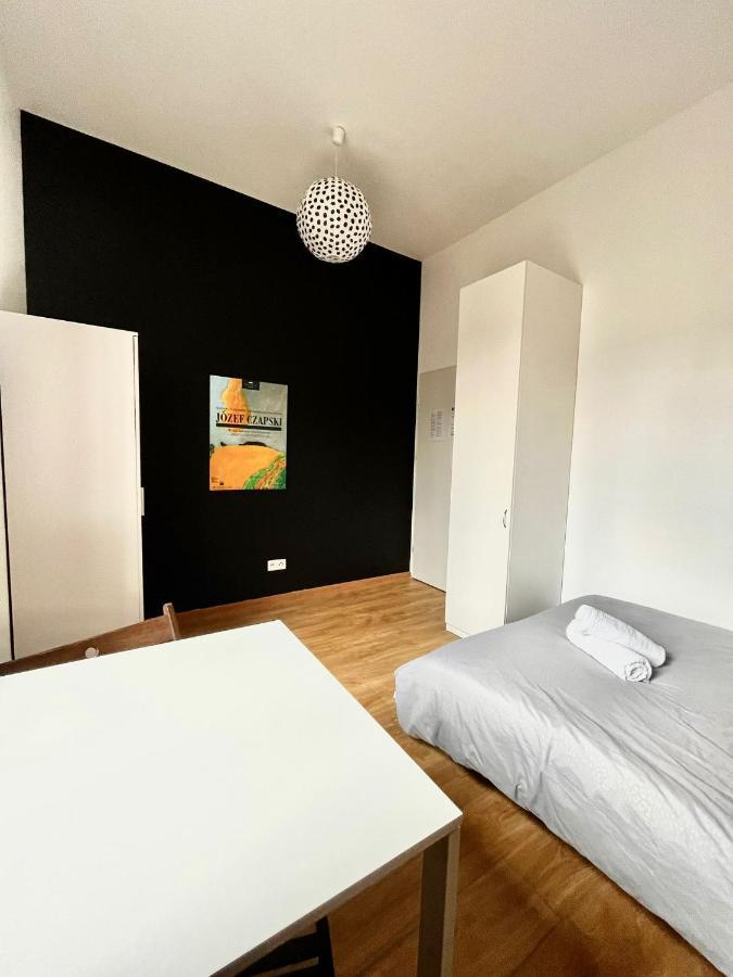 Bezagenta Rooms Centrum 华沙 外观 照片